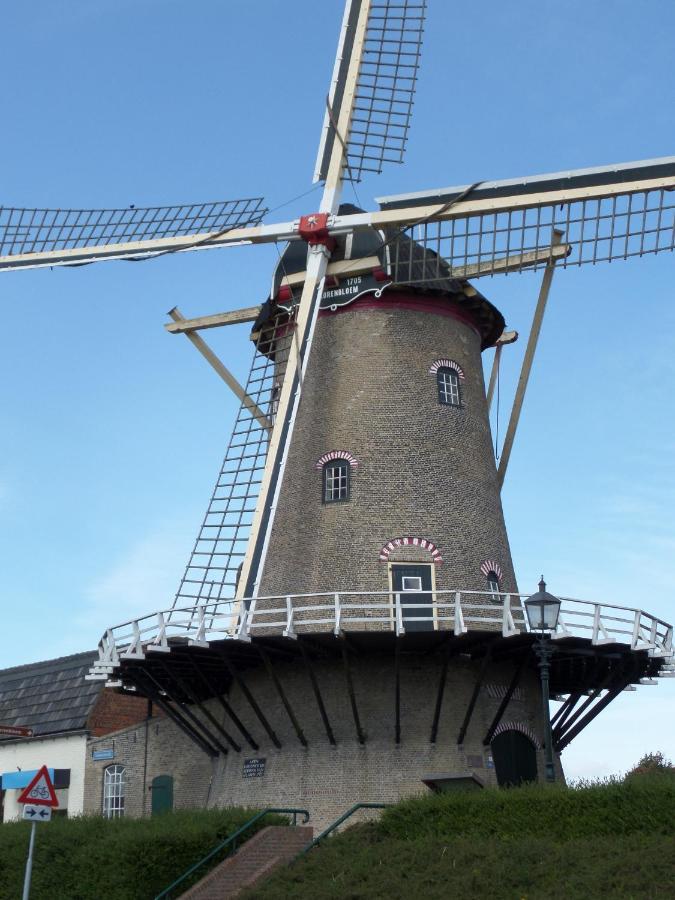 Bed En Breakfast En Bike Sommelsdijk ภายนอก รูปภาพ