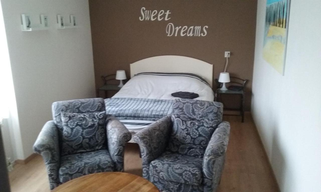 Bed En Breakfast En Bike Sommelsdijk ภายนอก รูปภาพ