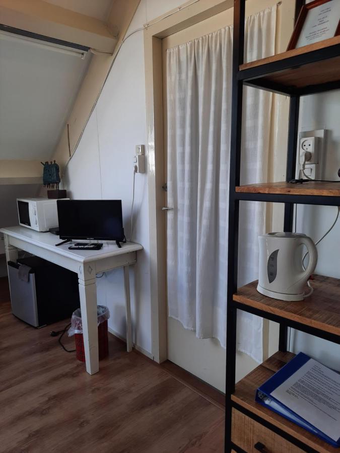 Bed En Breakfast En Bike Sommelsdijk ภายนอก รูปภาพ